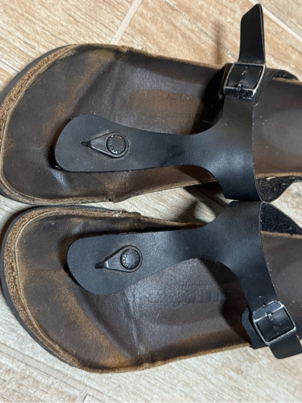 Birkenstock Black Leather T-Strap Toe-Post Sandals